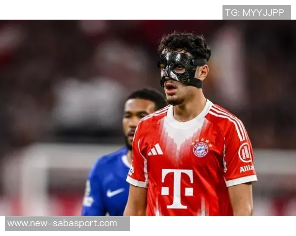 法尔克透露拜仁续约于帕梅卡诺签字费不会达到戴维斯水平